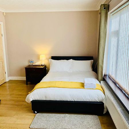 Housefield Stay Bucknall  Εξωτερικό φωτογραφία